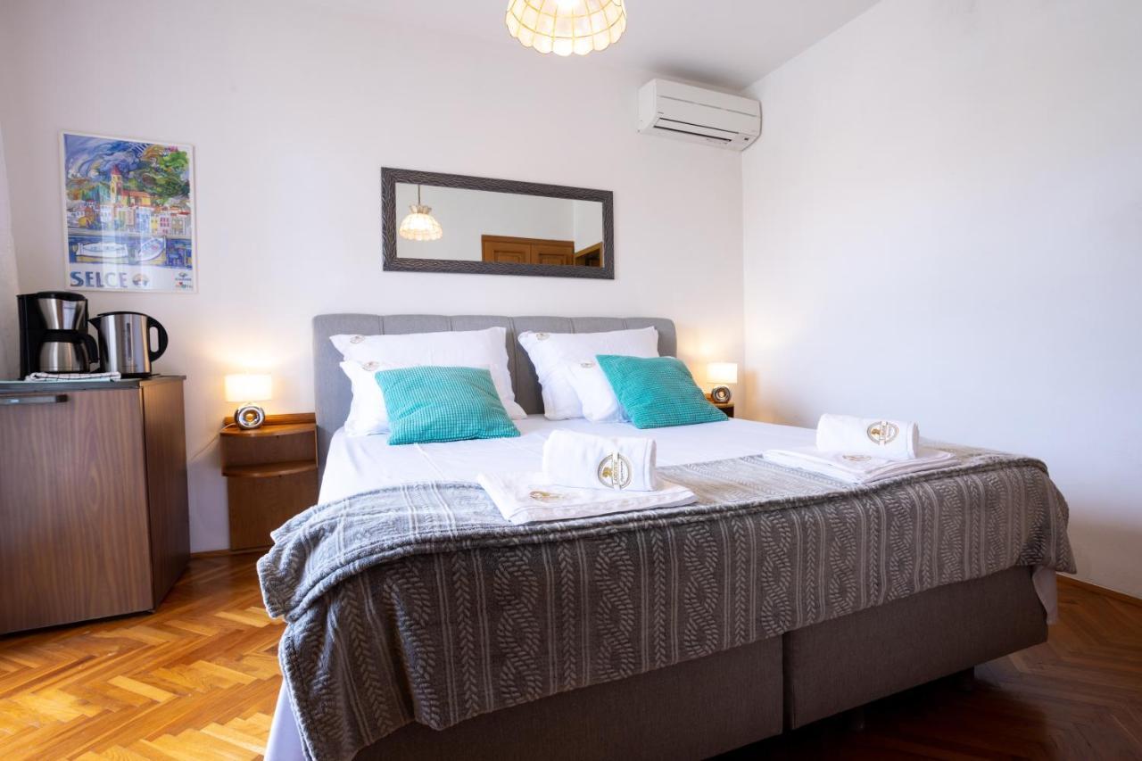 Apartments Lonzor I Selce Luaran gambar