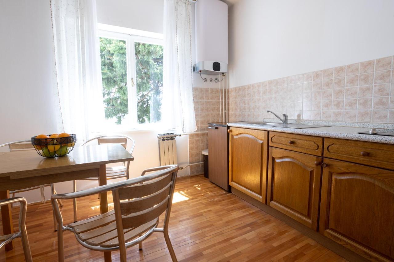 Apartments Lonzor I Selce Luaran gambar
